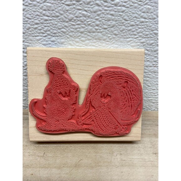 2006 Stampabilities House-Mouse Warmth For Winter Wood Mounted Rubber Stamp - Picture 2 of 6